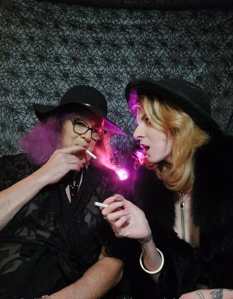 smoking suicide project model free pic