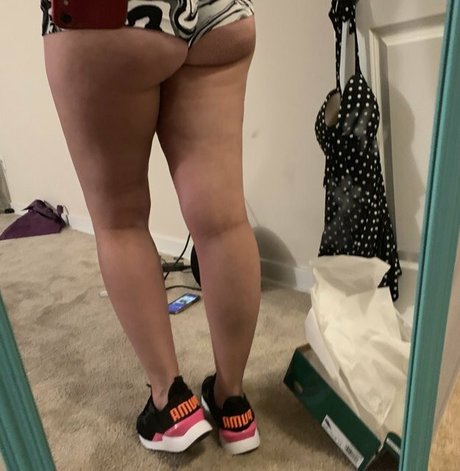 Goddess Dystopia high quality model picture