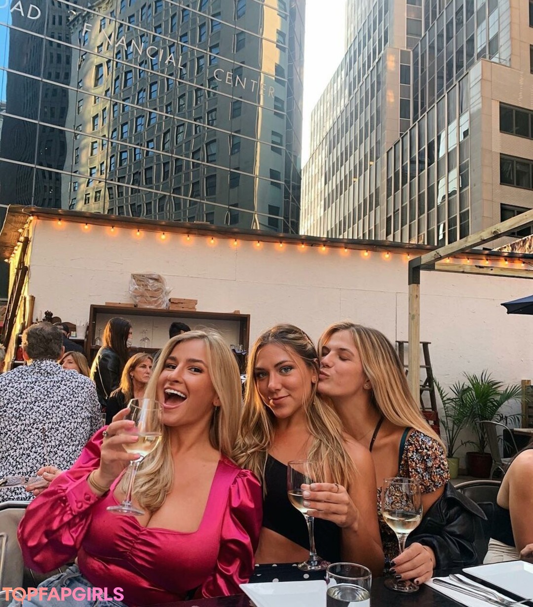 Taylor Z star top pic