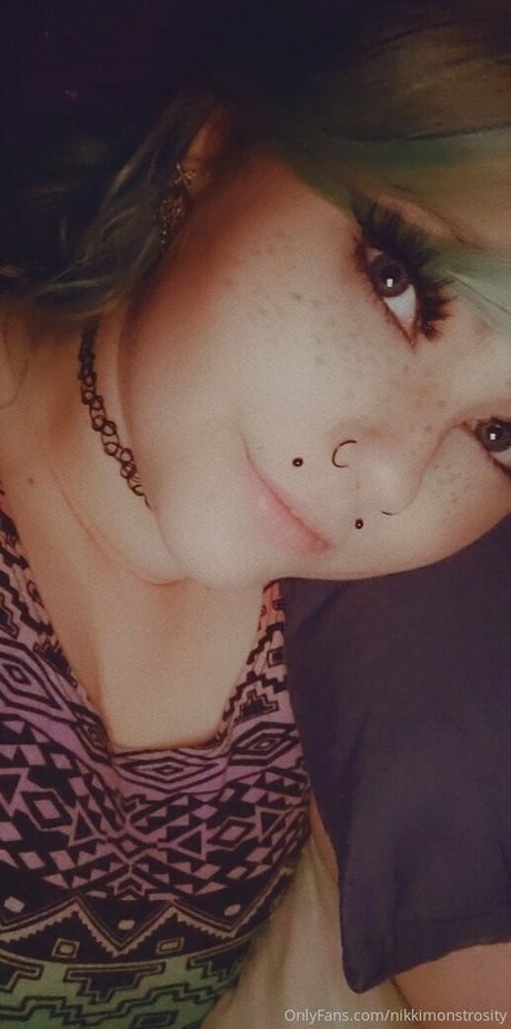 nikkimonstrosity nudes star pics