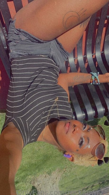 rockitpwr21 pornographic model picture