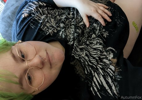 perkyfox model exclusive image