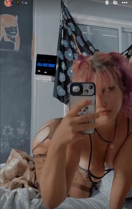 babygirlwantsdick pornstar sexy photos