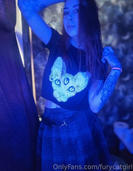 furycatgirl model nude picture