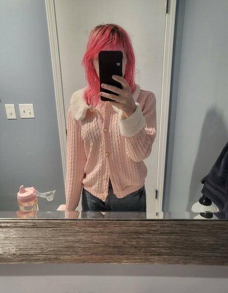 selfie nude onlyfans naked photo