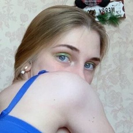 skinny ebony teen onlyfans sexy nude pics