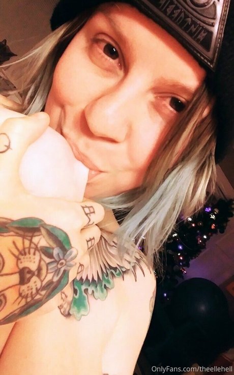 theellehell free actress archive