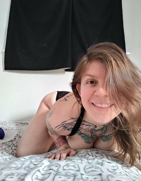 theellehell star free archive