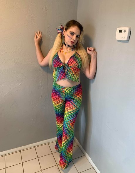 arkhamesquecosplay beautiful pornstar image