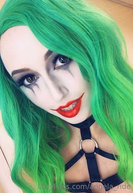 brunette petite onlyfans art xxx pic