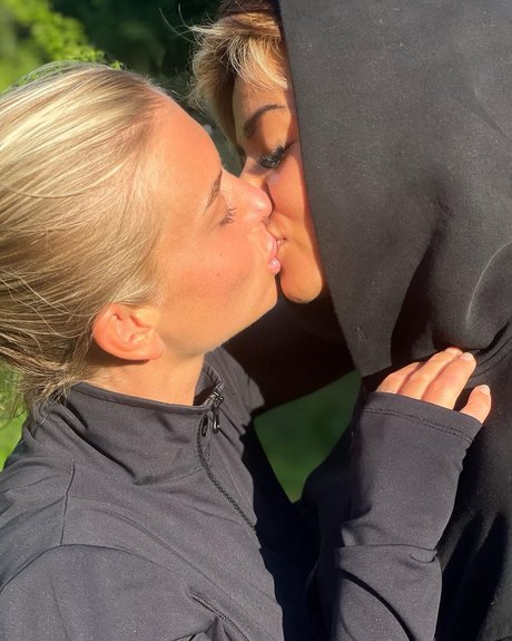 Caroline Aspenskog nice star archive