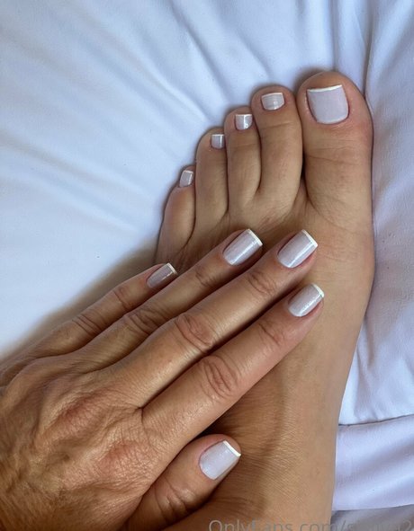 redhead threesome onlyfans hot nude galleries