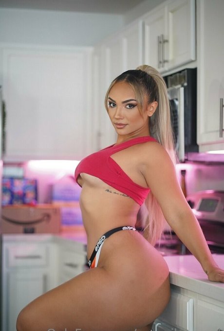 russian mom onlyfans porn pic