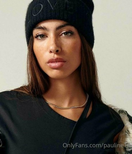 lesbian milf onlyfans porno picture