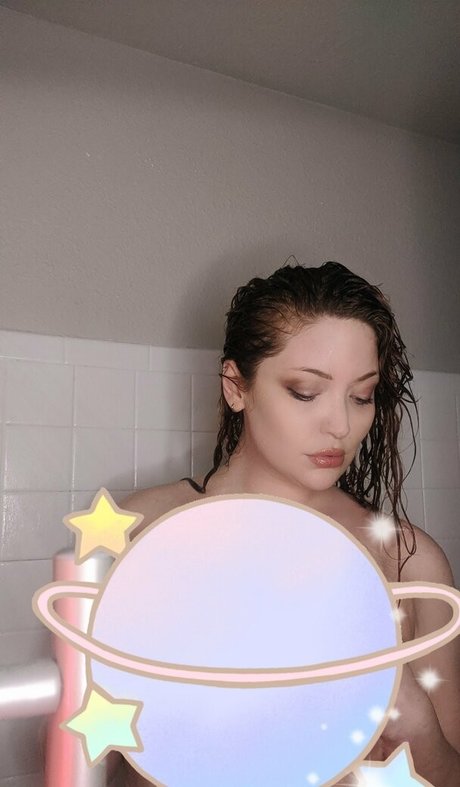 kellykirstein top star pic