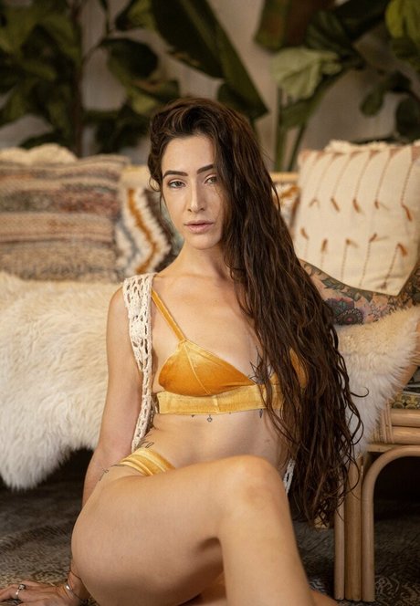 massive tits onlyfans hot image