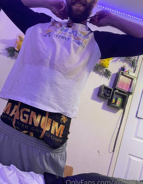 gloryhole wife onlyfans art porn archive