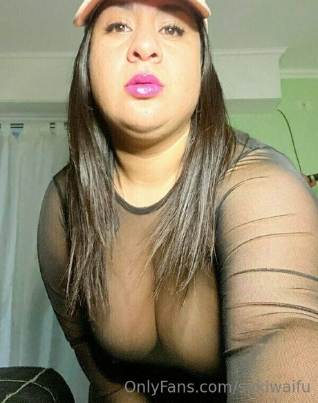 sukiwaifu adult model pic