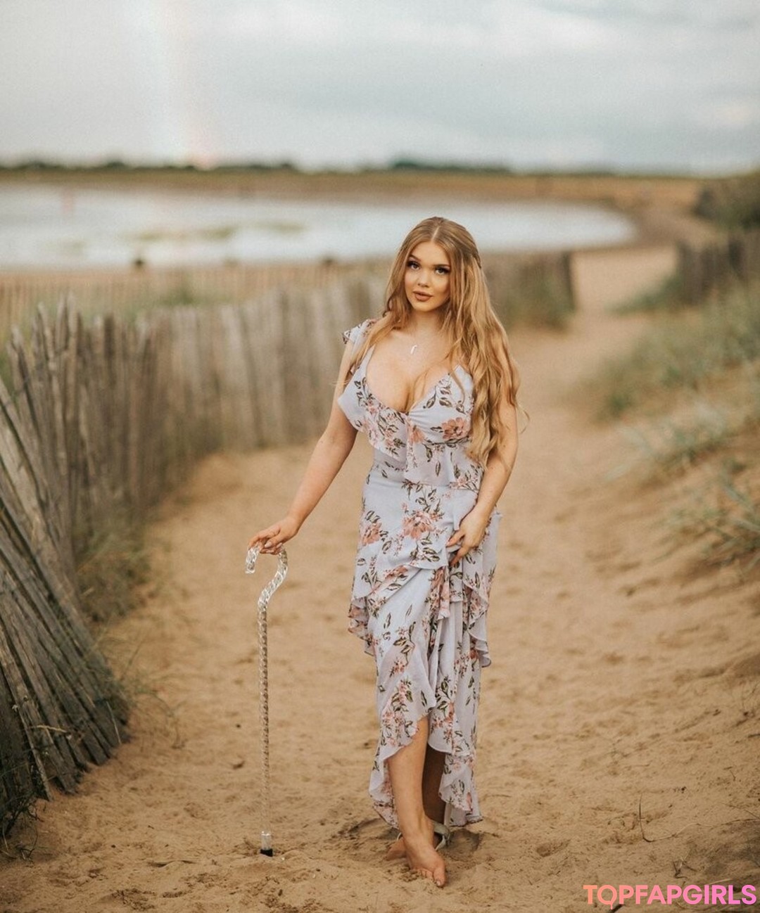 Lucy May Dawson sexy model pictures
