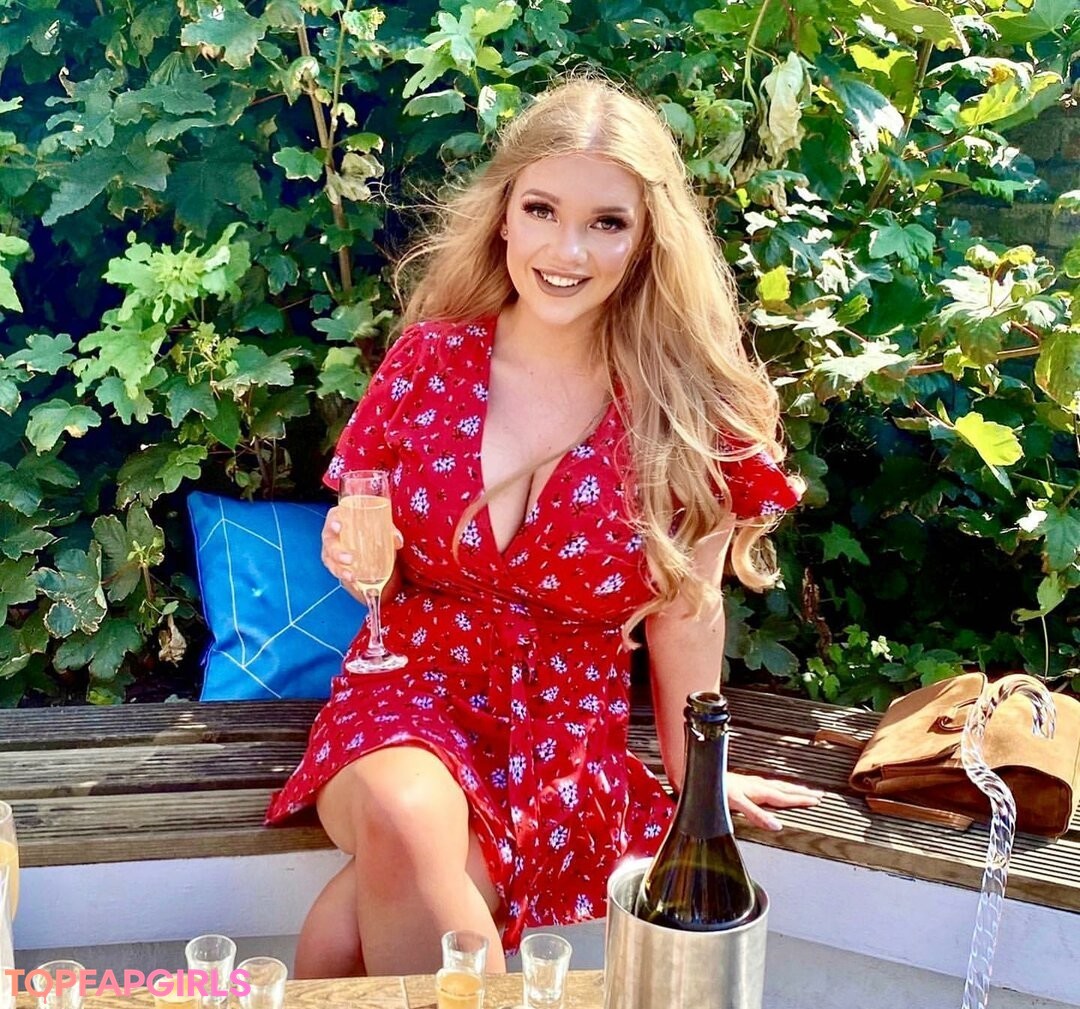 Lucy May Dawson pornstar hot galleries