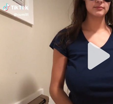 blonde secretary onlyfans pornos photos