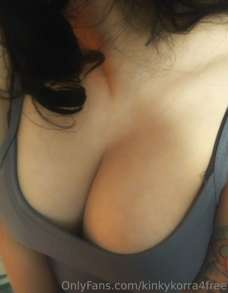 kinkykorra4free star xxx galleries