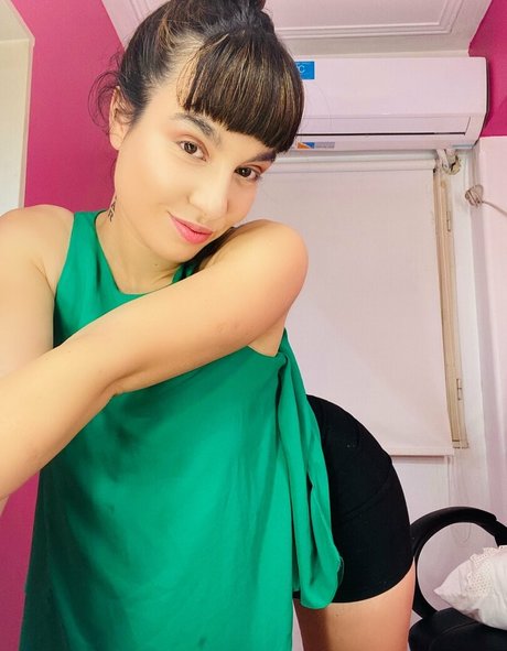 bellanatashaok star pictures