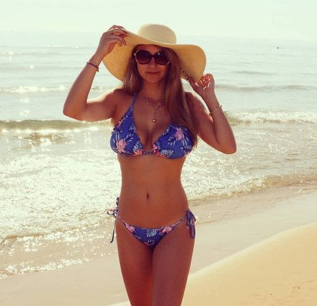 bunny nurse onlyfans hd image