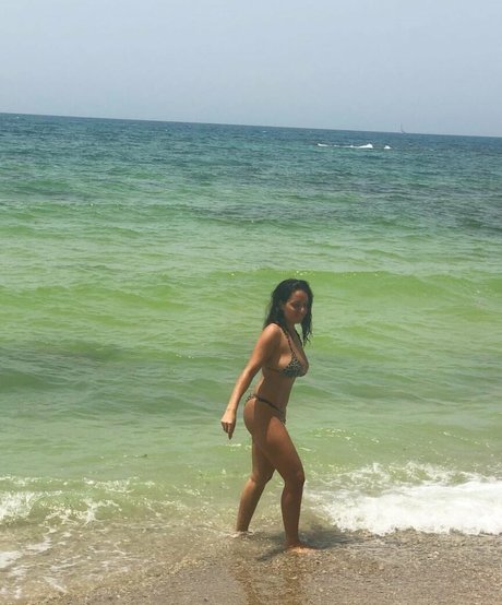 teen topless onlyfans art porn picture