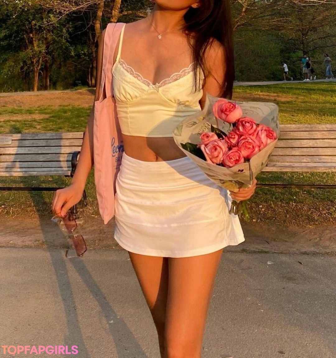 Marissa Ren beautiful pornstar img