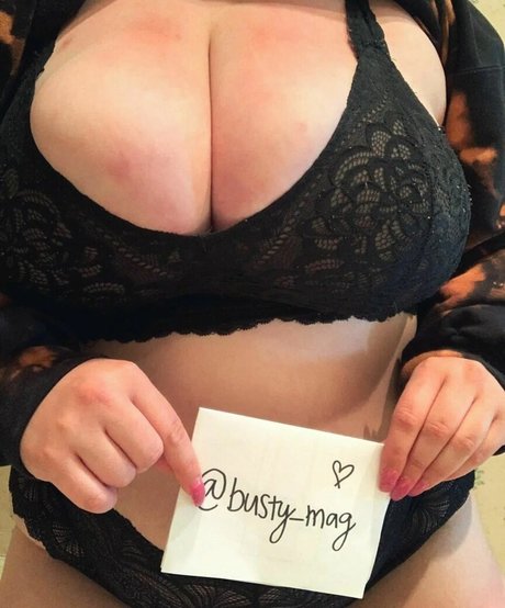 lesbian sex onlyfans porno photos