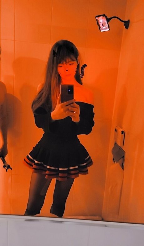 cdwant2 nude actress pictures