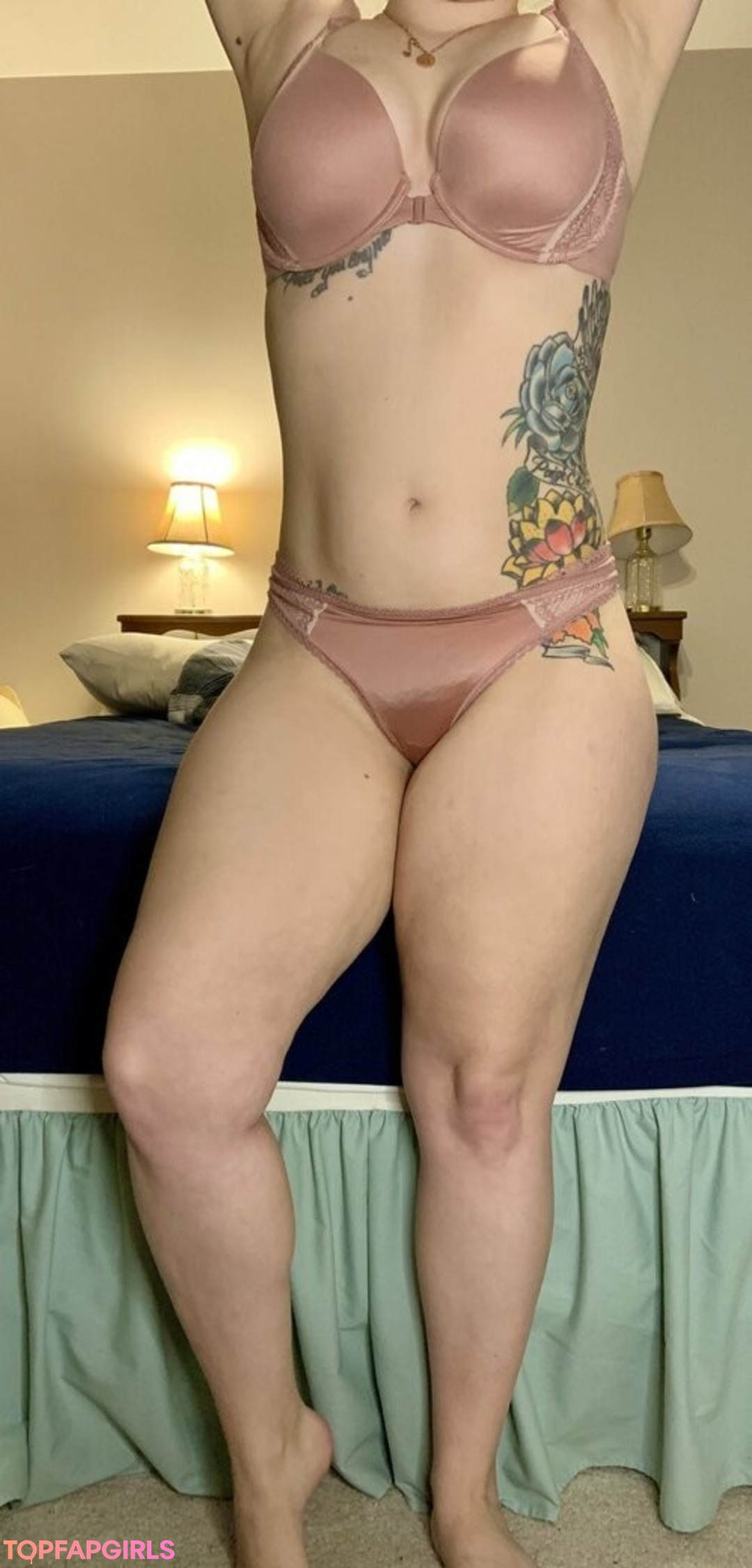 freeamz art actress archive