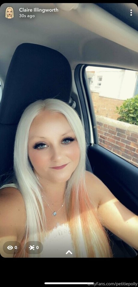 petitiepolly sex pornstar photo