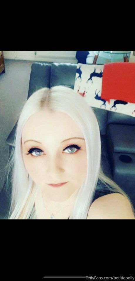 petitiepolly profile image