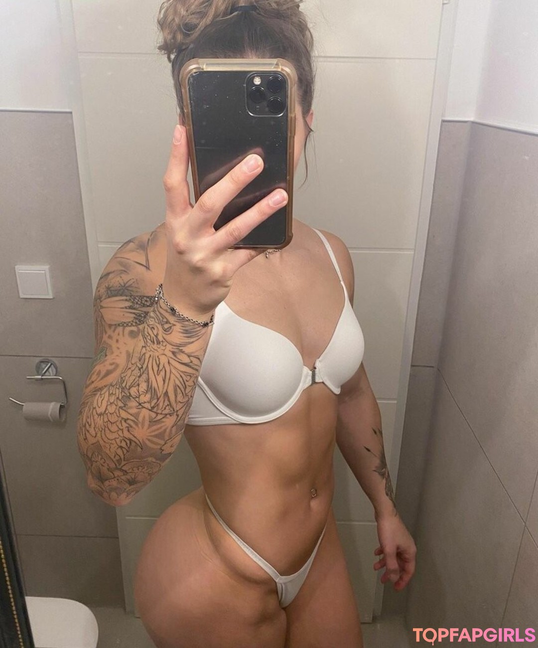 Ronja Fitness nice model pictures