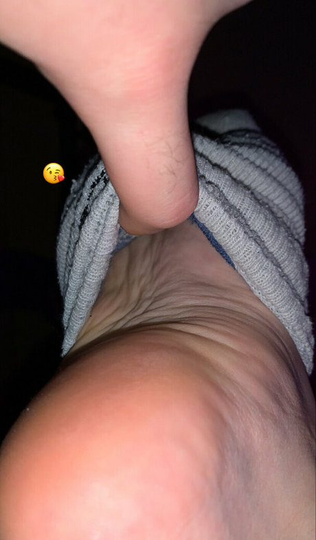 blonde midget onlyfans art naked pictures