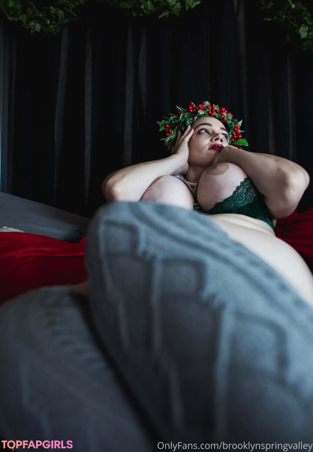 Brooklynspringvalley nudes actress pic