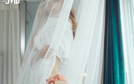 busty teen onlyfans nice pictures