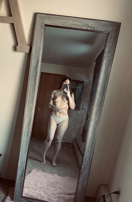 lesbian milf onlyfans free sex img