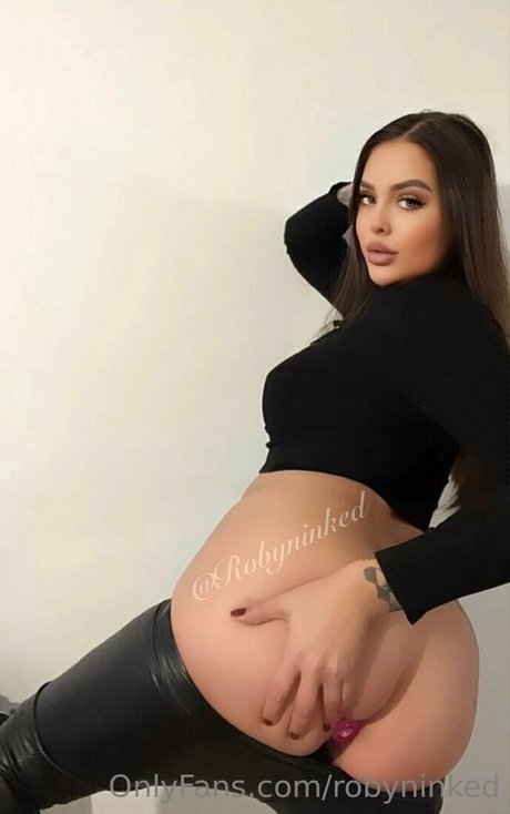 pantyhose footjob onlyfans art naked pictures