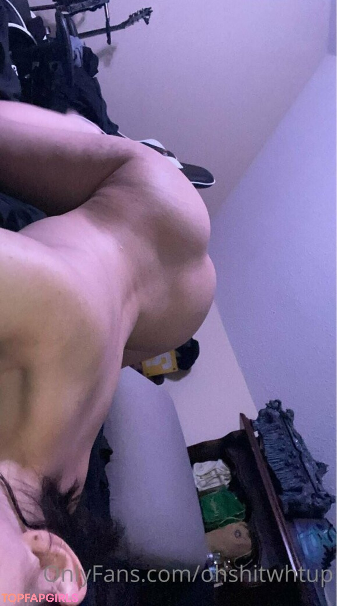 ohshitwhtup pornstar nude archive