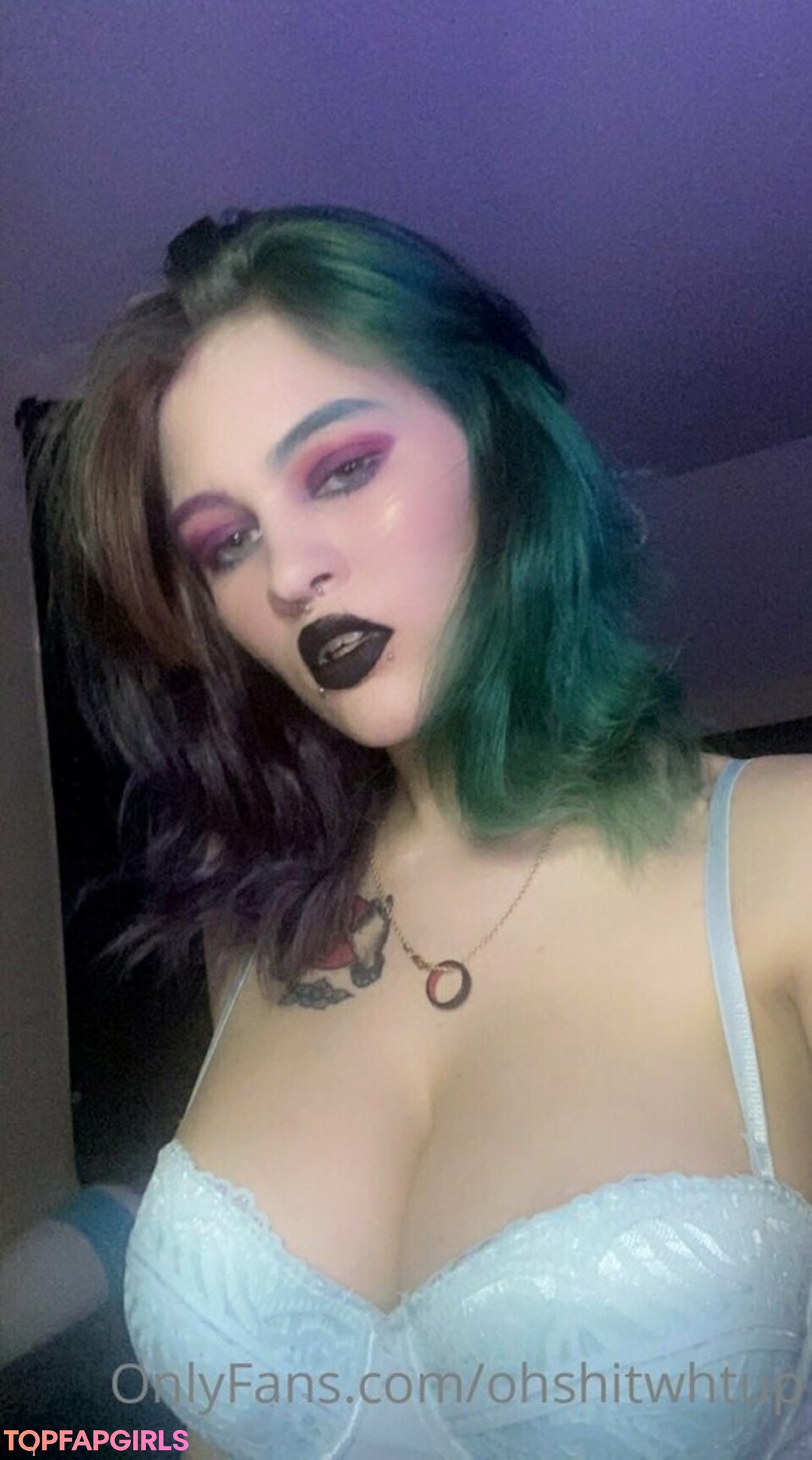 lesbian fisting onlyfans art nude images