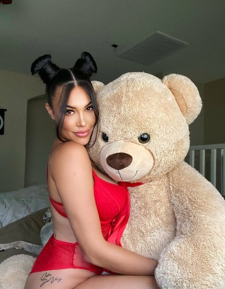 petite bbc onlyfans beautiful nude archive