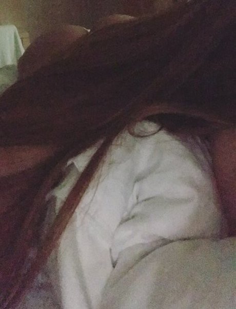 Flavia Almeida naked star galleries