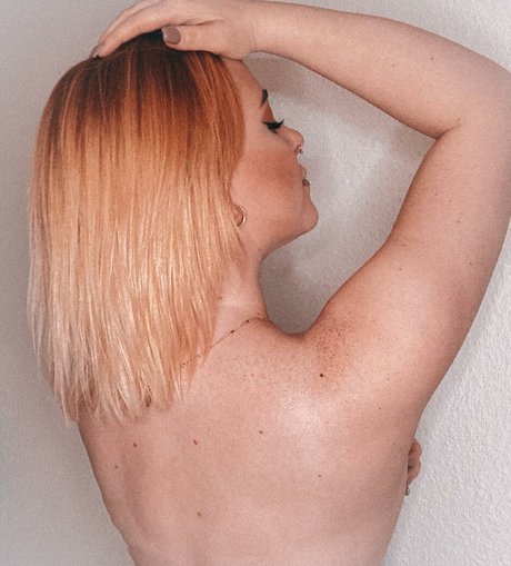 black hair milf onlyfans xxx pictures