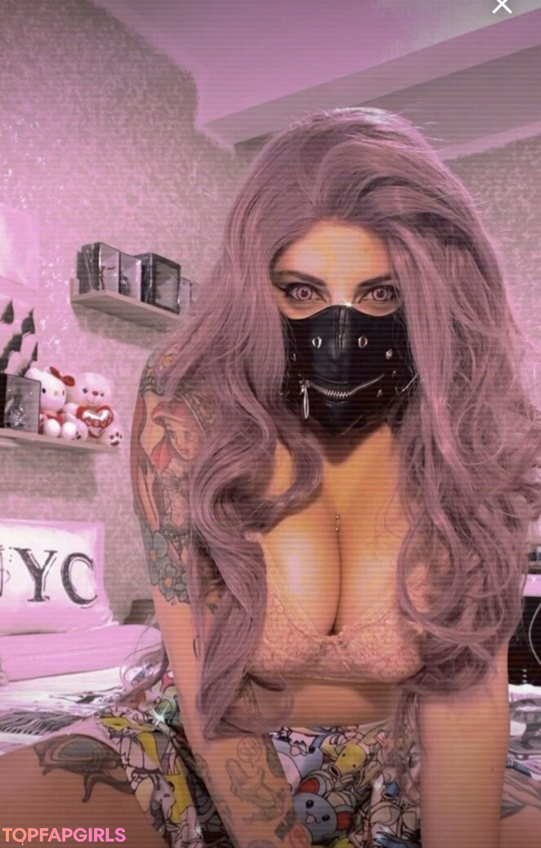 xScammy pretty pornstar photos