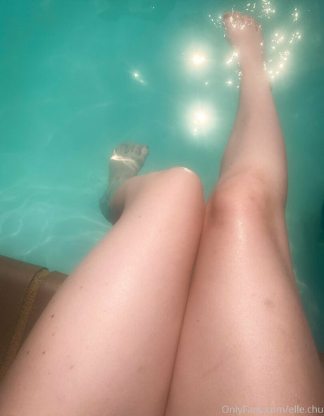 elle chu sexy pornstar gallery