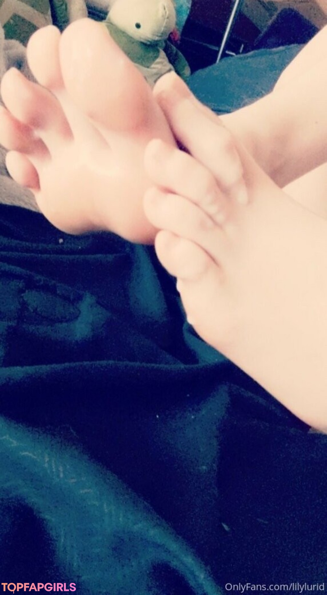lilylurid hot star pic