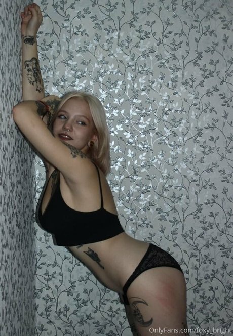 foxy bright high quality actress archive